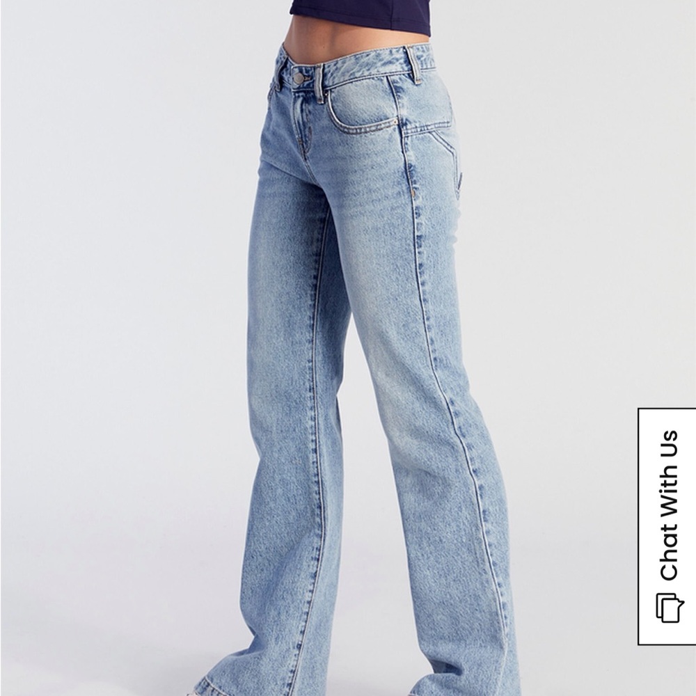 Pacsun Jade Low Rise Light Wash Bootcut Jeans with Star Pockets - Picture 4 of 14
